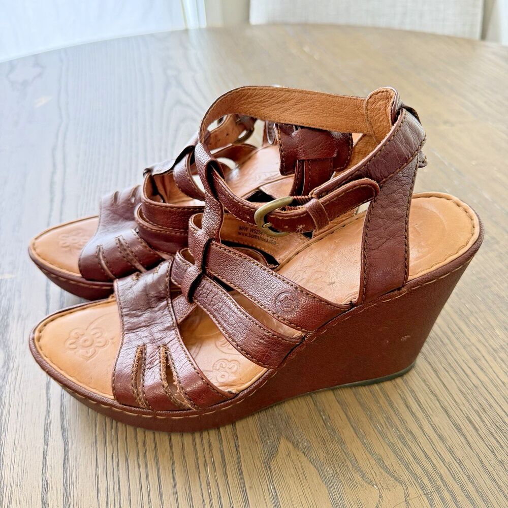 Born Hand Crafted Brown Leather Wedge Ankle Strap Sandal Size 10/42 Boho Chic - Picture 1 of 6